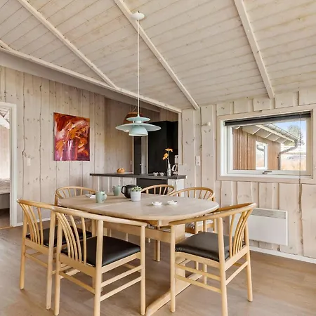 Awesome Home In Nordborg With Sauna 別荘