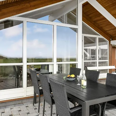 Awesome Home In Nordborg With Sauna * ノーポ