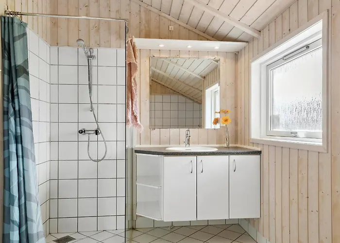 بيت للعطل Vinkelbaek *