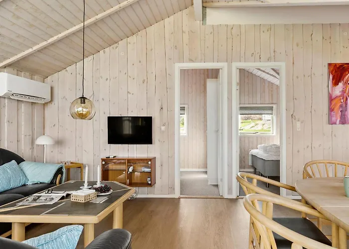 بيت للعطل Vinkelbaek *